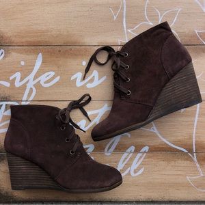 Lucky Brand Brown Booties Size 7